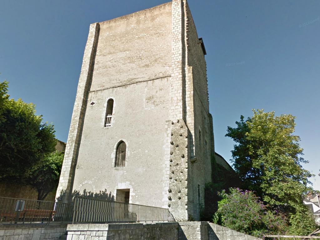 La Tour Beauvoir 2* Blois